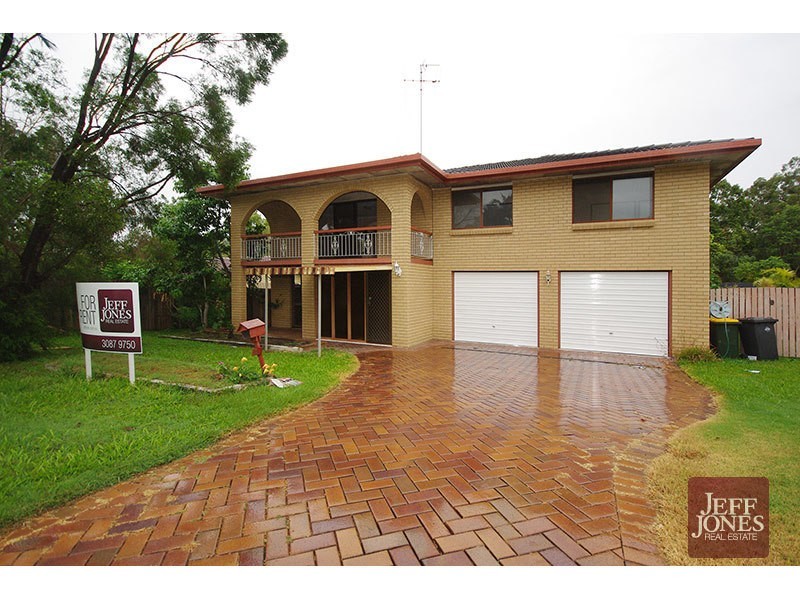 23 Hector Road, Holland Park QLD 4121