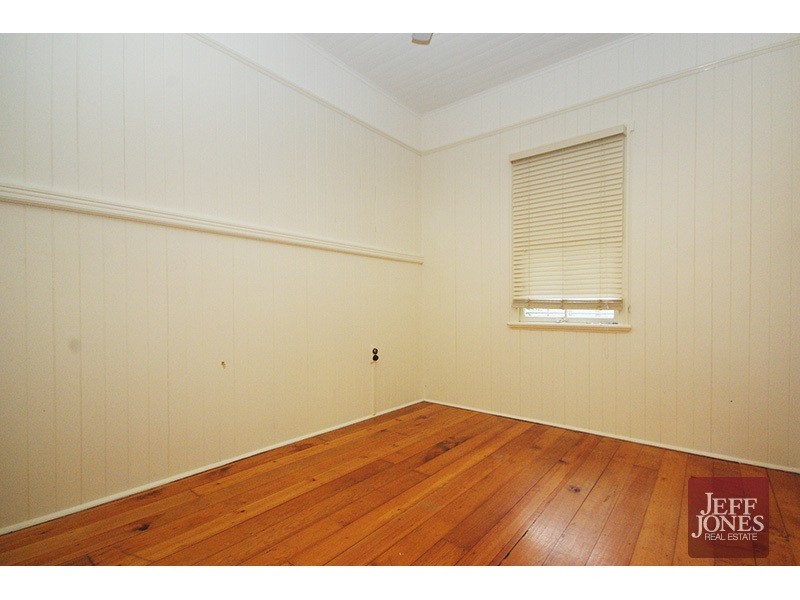 15 Lomond Terrace, East Brisbane QLD 4169