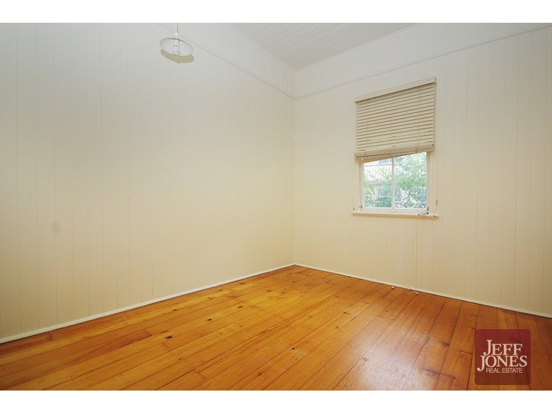 15 Lomond Terrace, East Brisbane QLD 4169