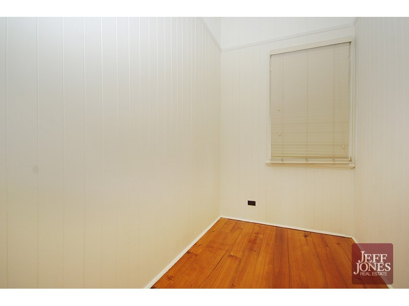 15 Lomond Terrace, East Brisbane QLD 4169