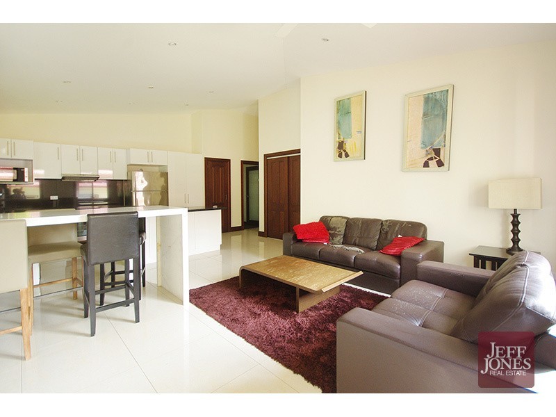 7 Clara Street, Annerley QLD 4103