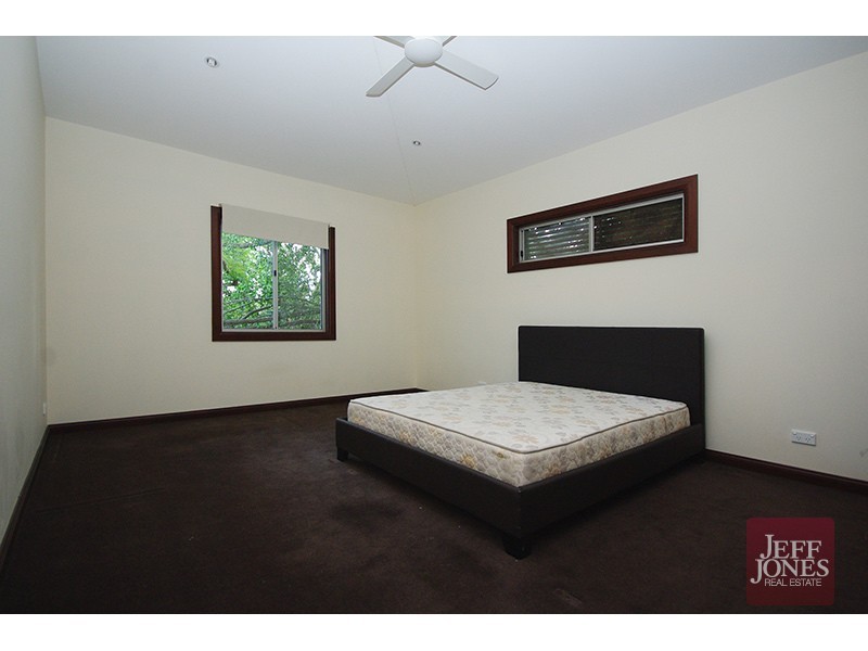 7 Clara Street, Annerley QLD 4103