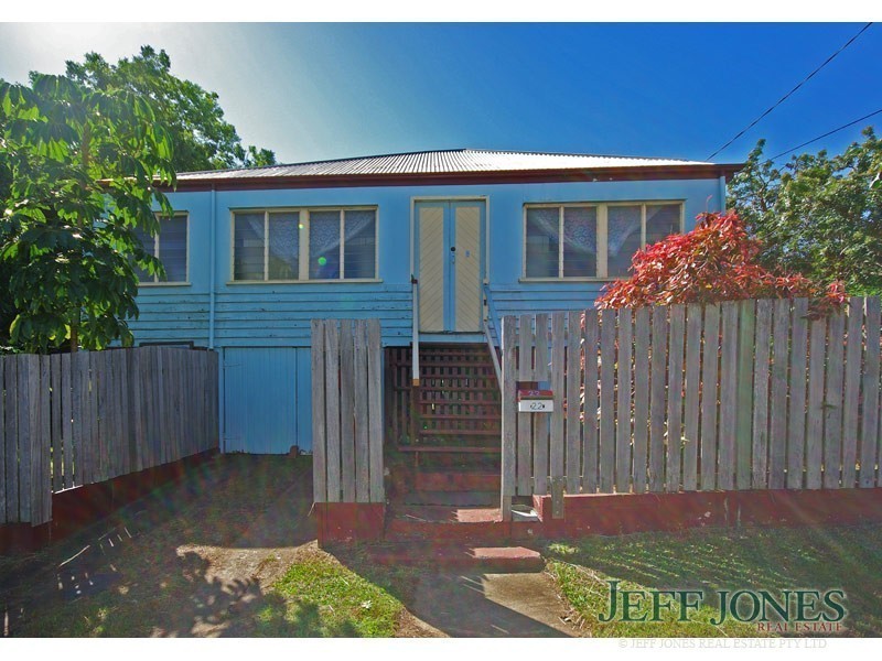 22 Harrogate Street, Woolloongabba QLD 4102