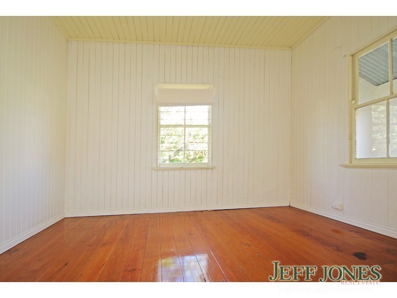 22 Harrogate Street, Woolloongabba QLD 4102