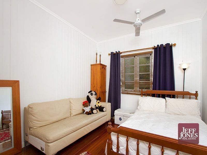 97 Dunellan Street, Greenslopes QLD 4120