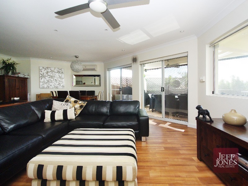 5/22 Ninth Avenue, Coorparoo QLD 4151