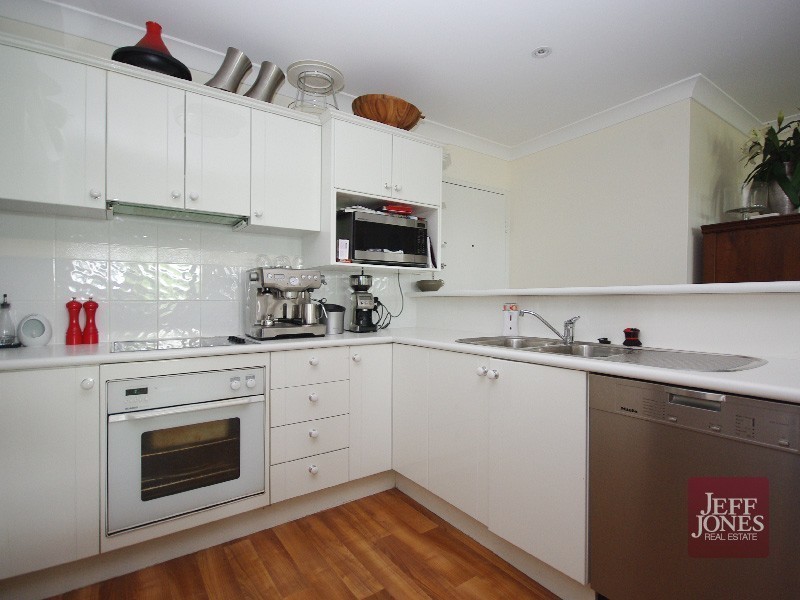 5/22 Ninth Avenue, Coorparoo QLD 4151