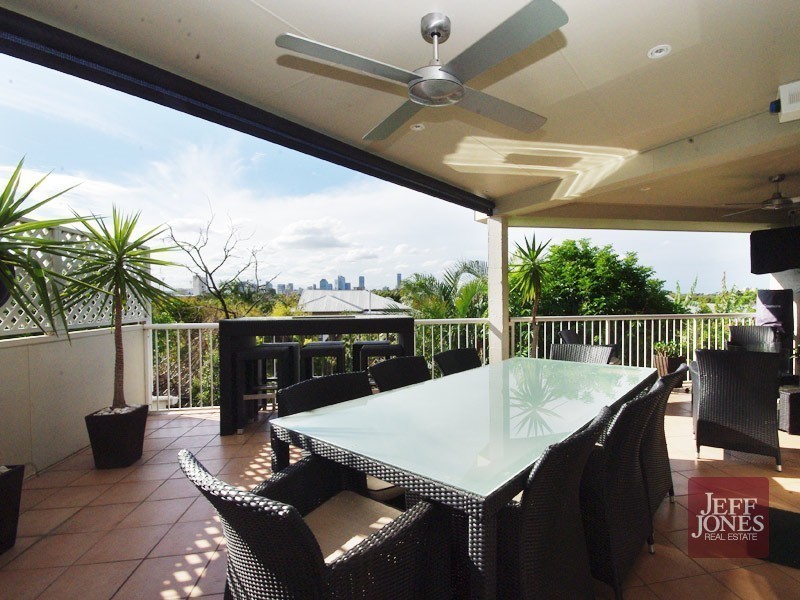 5/22 Ninth Avenue, Coorparoo QLD 4151