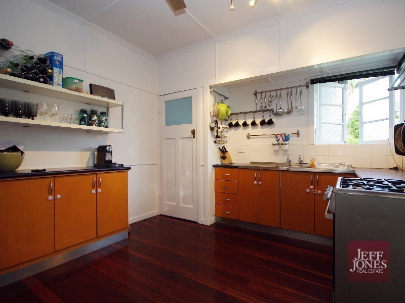 35 Sunshine Avenue, Tarragindi QLD 4121