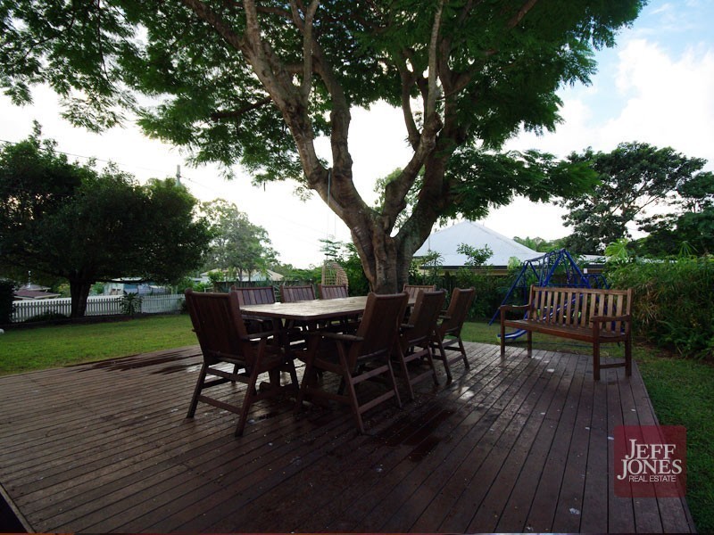 35 Sunshine Avenue, Tarragindi QLD 4121