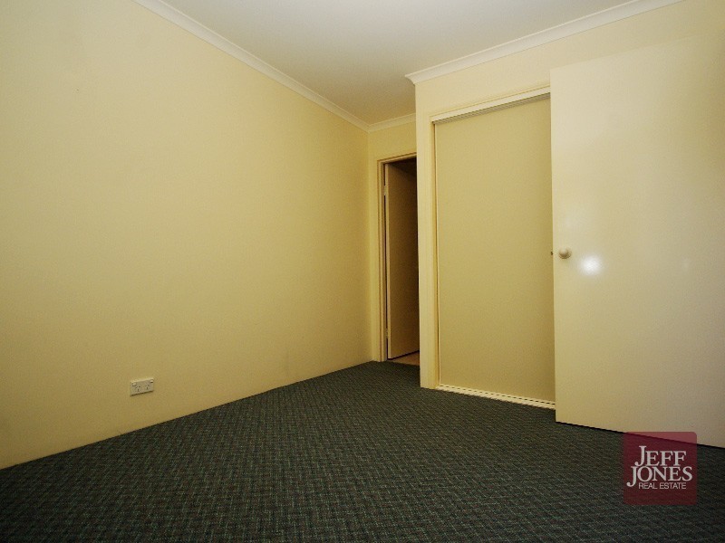 B2/52 Baron Street, Greenslopes QLD 4120