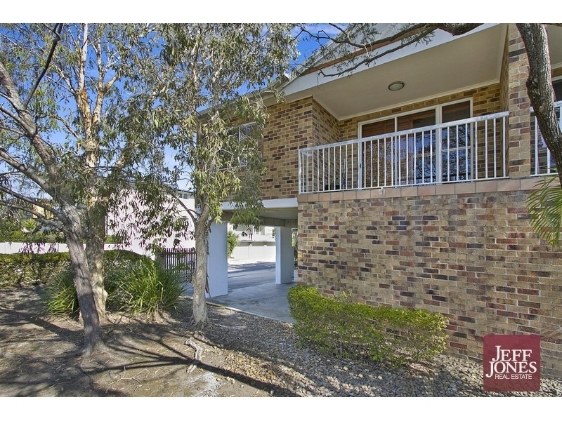 1/237 Cavendish Road, Coorparoo QLD 4151