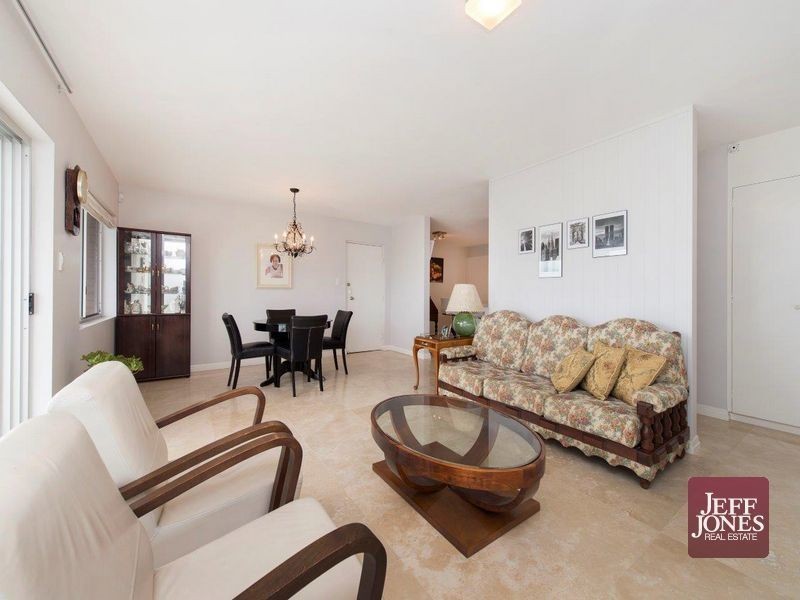 11/61 Rialto Street, Coorparoo QLD 4151