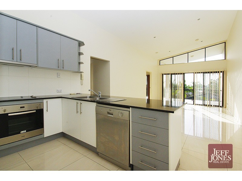 5/27 Brinawa Street, Camp Hill QLD 4152