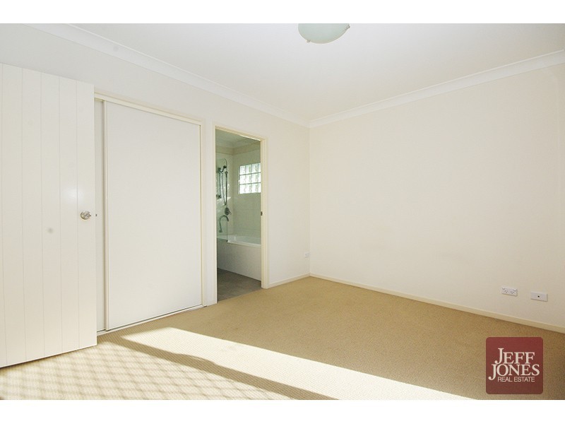 5/27 Brinawa Street, Camp Hill QLD 4152