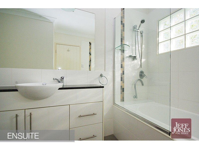 5/27 Brinawa Street, Camp Hill QLD 4152