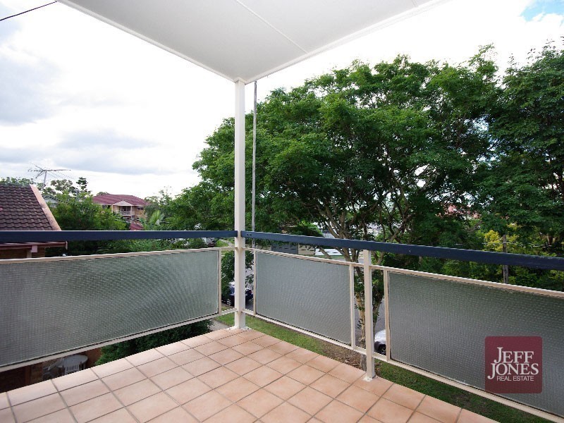 4/90 French Street, Coorparoo QLD 4151