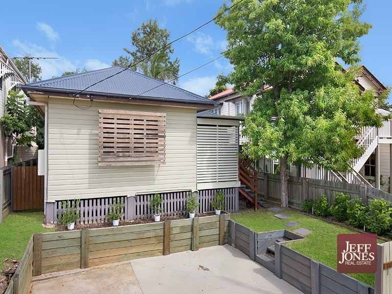 173 Juliette Street, Greenslopes QLD 4120