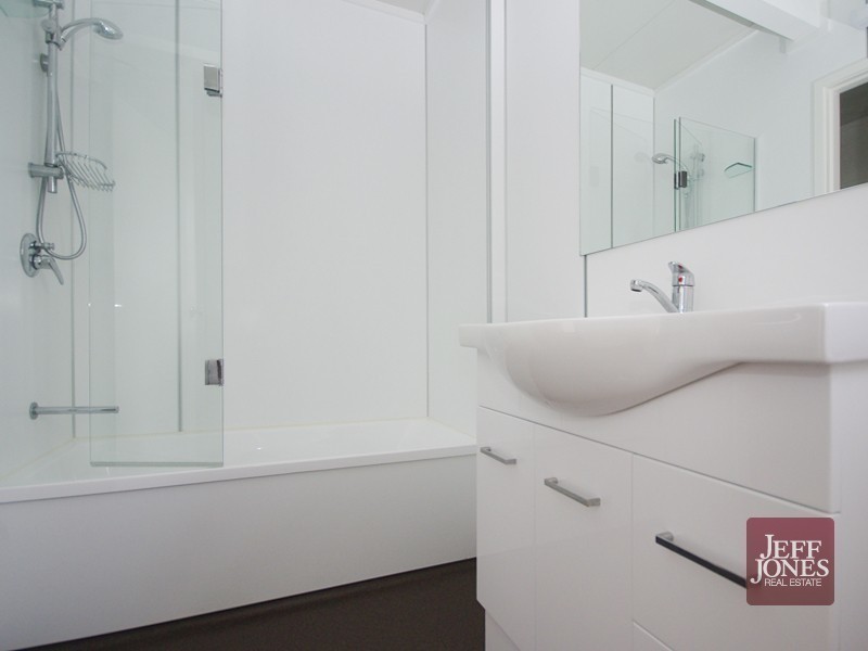 1 Tamba Street, Murarrie QLD 4172