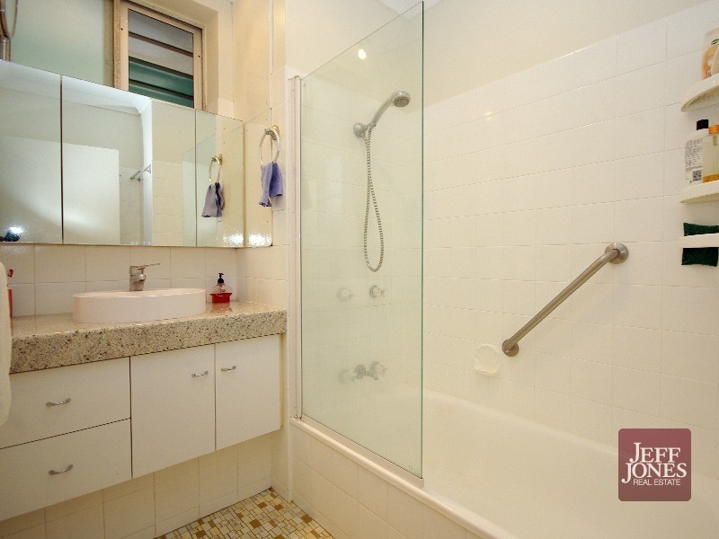 5/344 Cornwall Street, Greenslopes QLD 4120