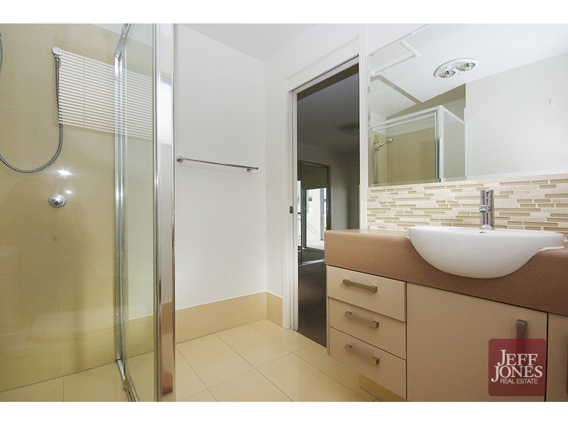 5/679 Wynnum Road, Morningside QLD 4170