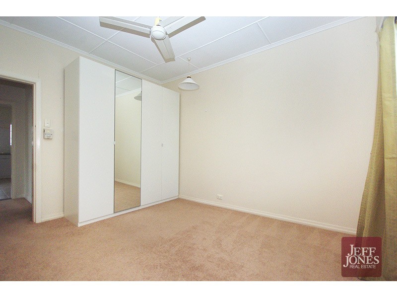 11 Benbow Street, Tarragindi QLD 4121