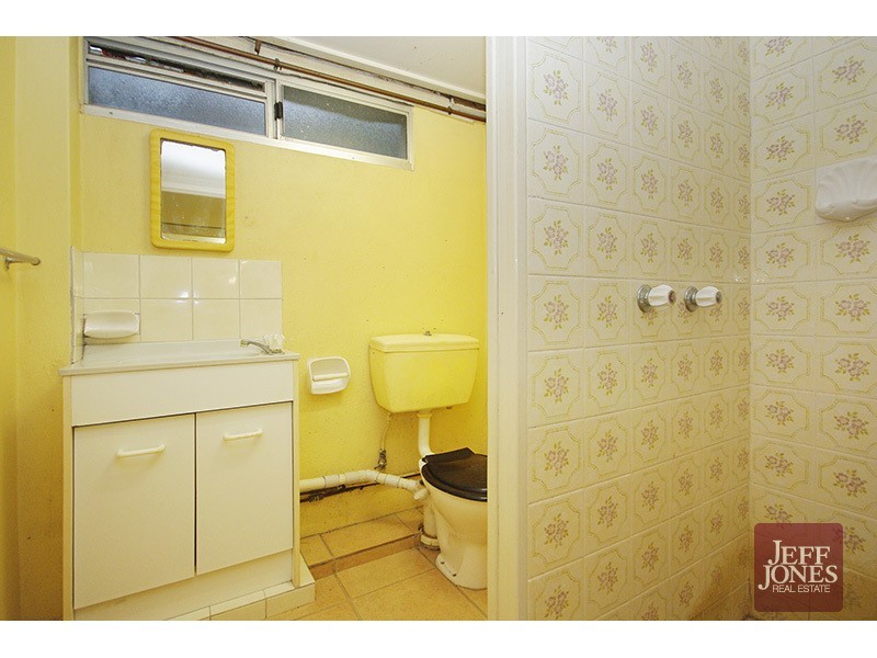 11 Benbow Street, Tarragindi QLD 4121