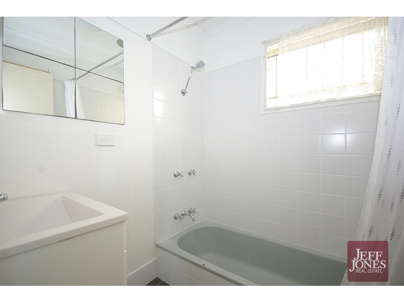 16 Yarranabbe Street, Mount Gravatt QLD 4122