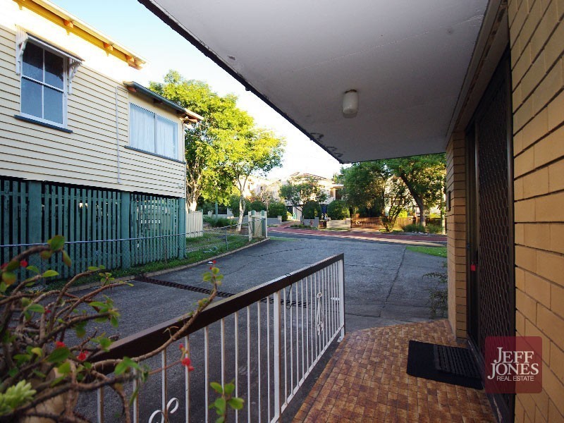1/26 Gordon Street, Greenslopes QLD 4120