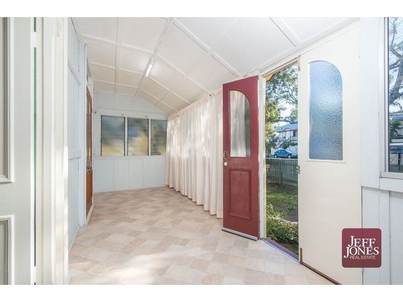 34 Norman Street, East Brisbane QLD 4169