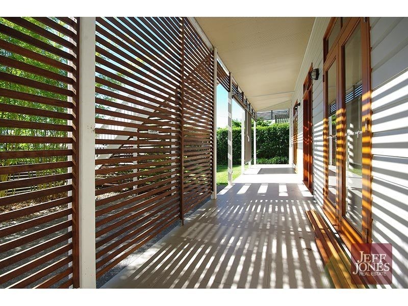 1/25 Douglas Street, Greenslopes QLD 4120