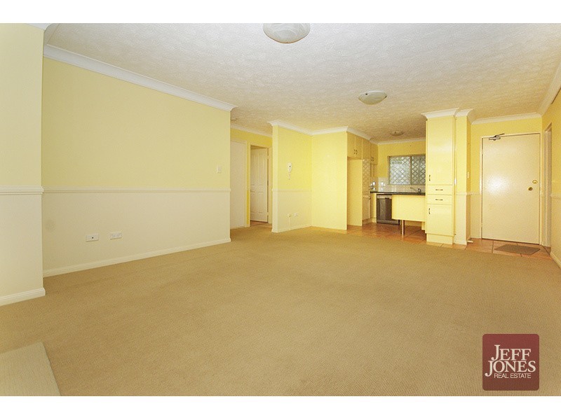 1/15 Wellington Street, Coorparoo QLD 4151