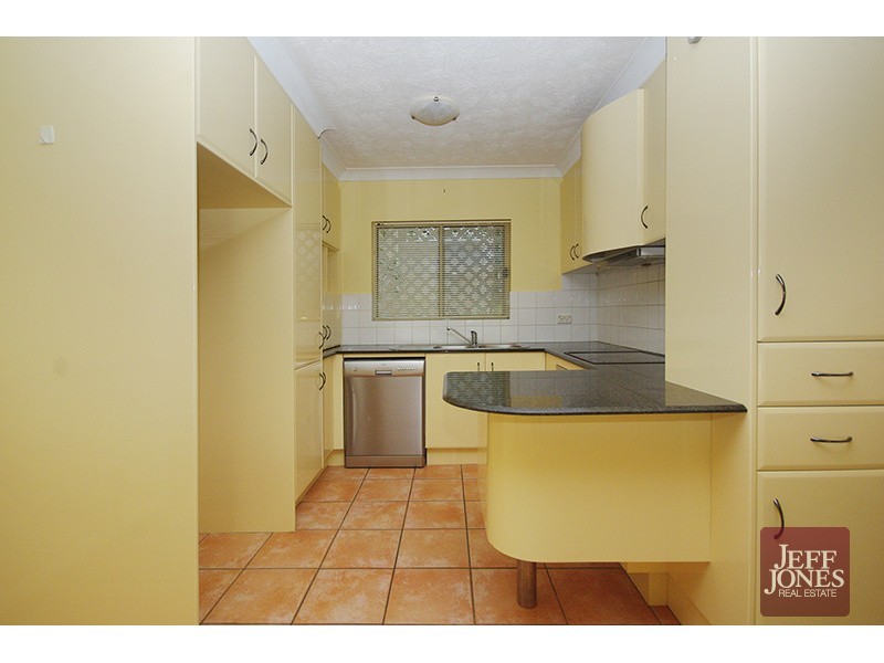 1/15 Wellington Street, Coorparoo QLD 4151