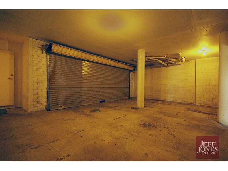 1/15 Wellington Street, Coorparoo QLD 4151