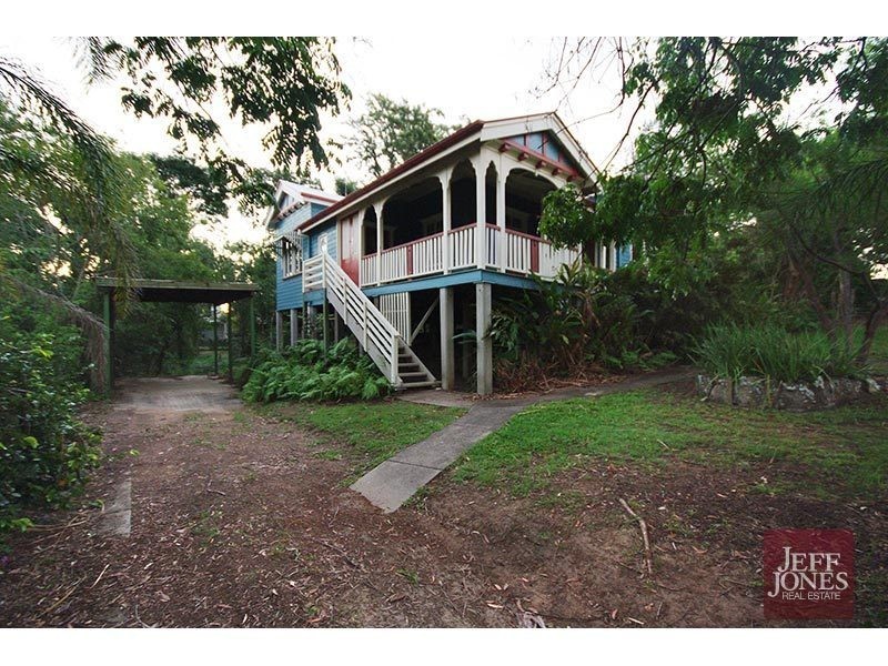 23 Instow Street, Yeronga QLD 4104