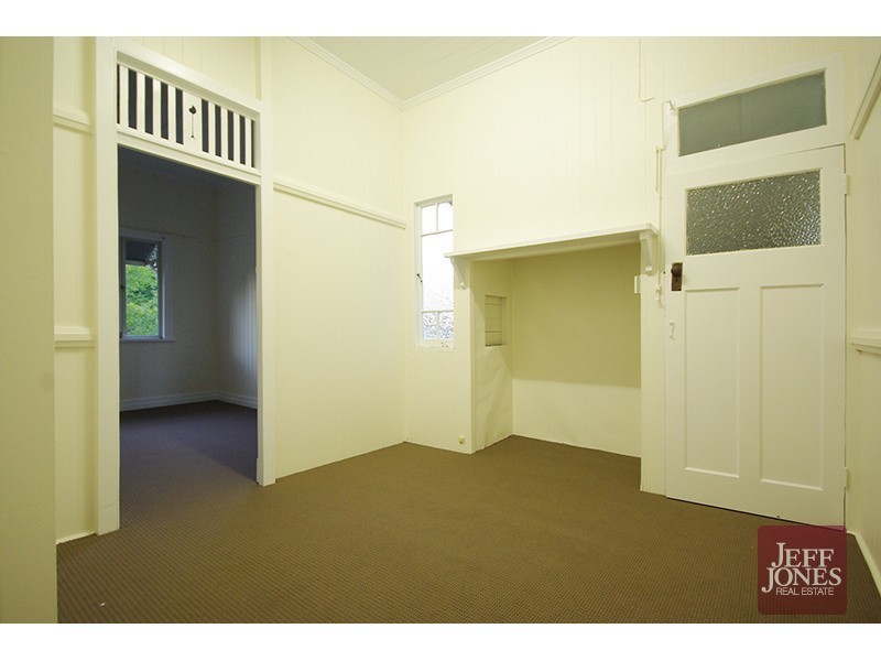 23 Instow Street, Yeronga QLD 4104