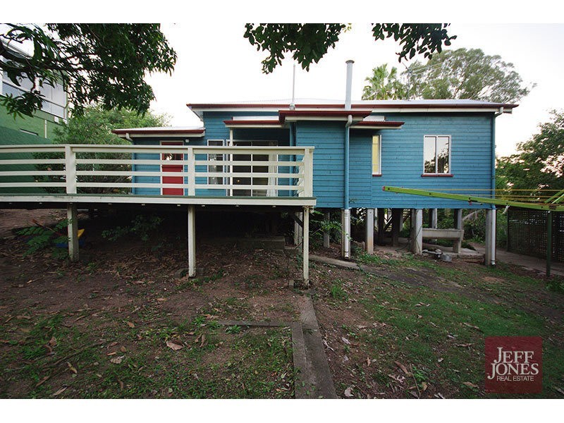 23 Instow Street, Yeronga QLD 4104