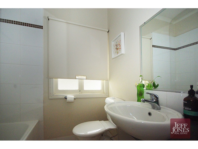 67 Stella Street, Holland Park QLD 4121