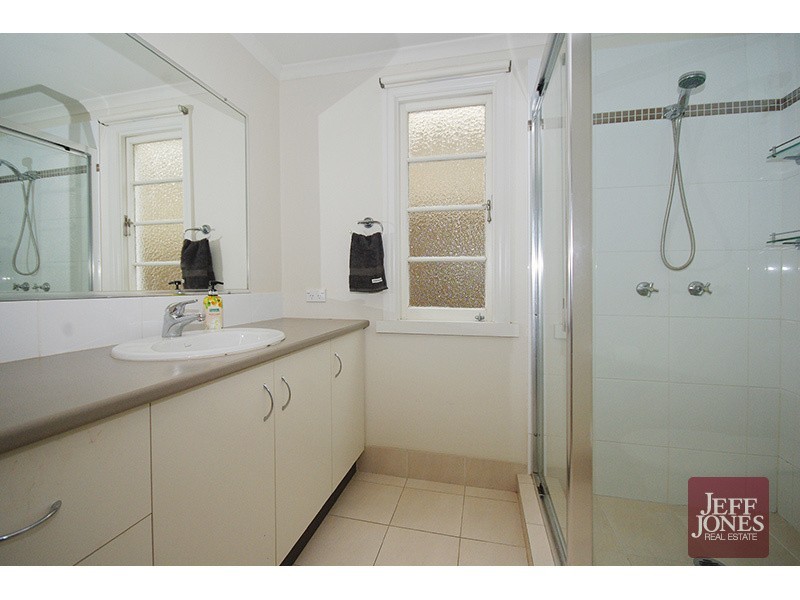 67 Stella Street, Holland Park QLD 4121