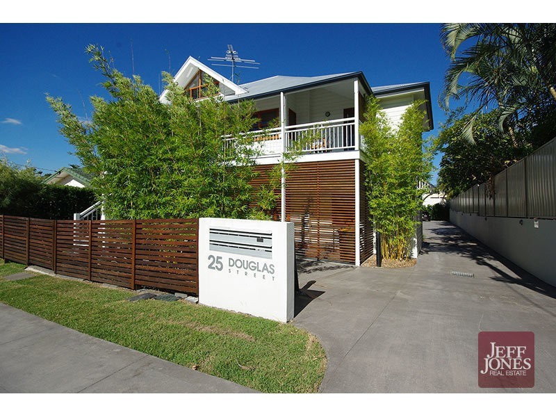 3/25 Douglas Street, Greenslopes QLD 4120