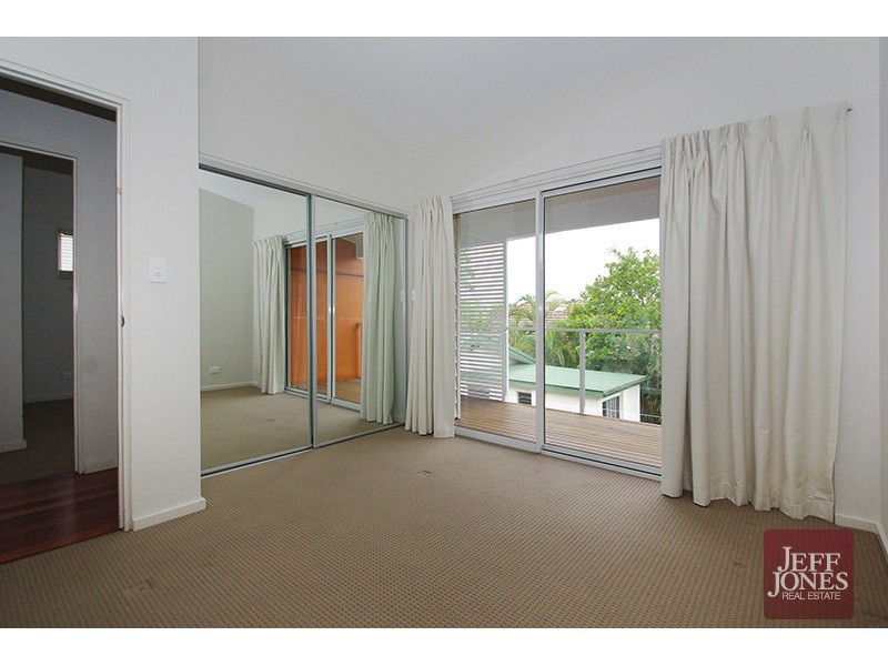3/25 Douglas Street, Greenslopes QLD 4120