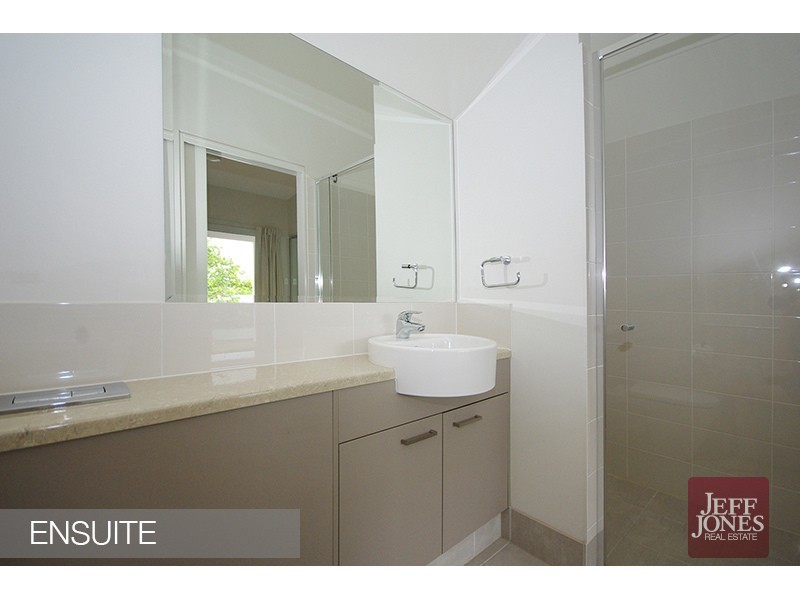 3/25 Douglas Street, Greenslopes QLD 4120