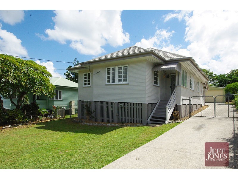 15 Long Street, Camp Hill QLD 4152
