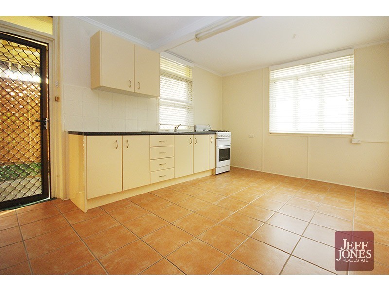 4/20 Macaulay Street, Coorparoo QLD 4151