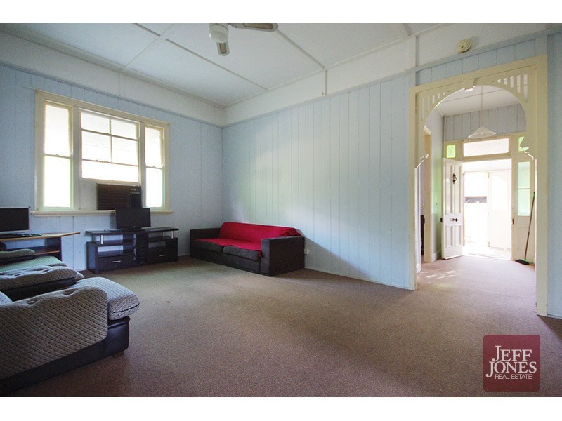 34 Norman Street, East Brisbane QLD 4169