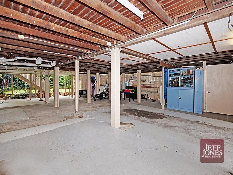 98 Linton Street, Kangaroo Point QLD 4169