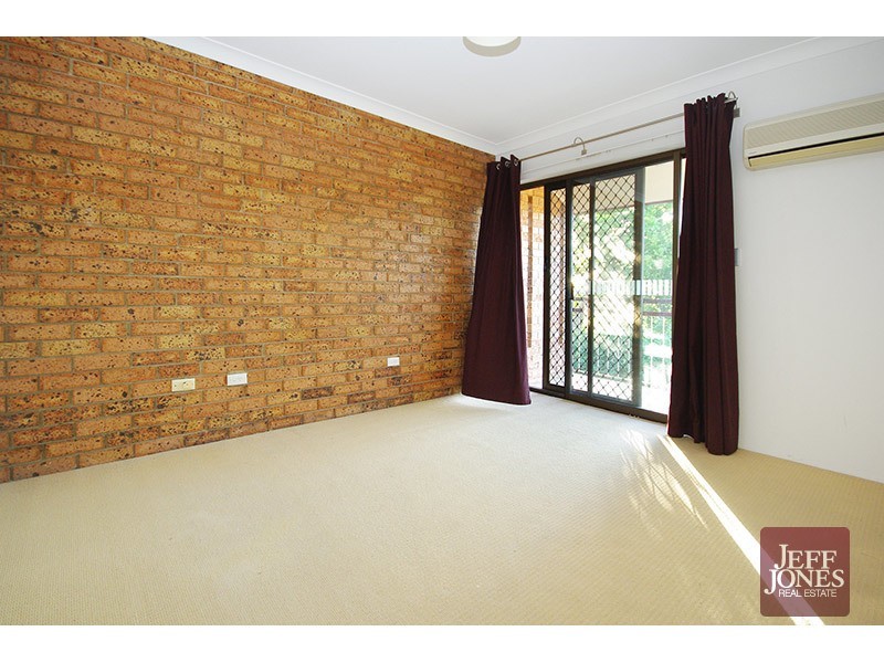 1/62 Macaulay Street, Coorparoo QLD 4151