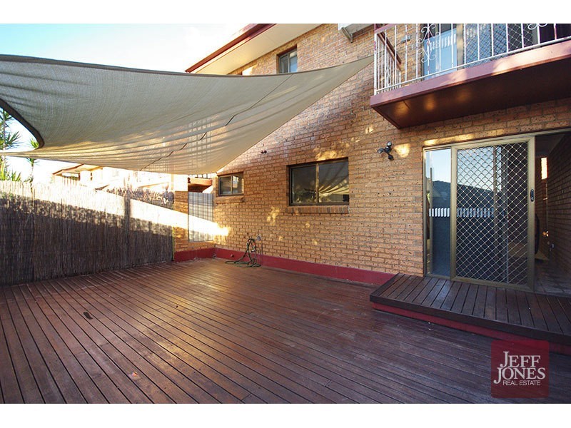 1/62 Macaulay Street, Coorparoo QLD 4151