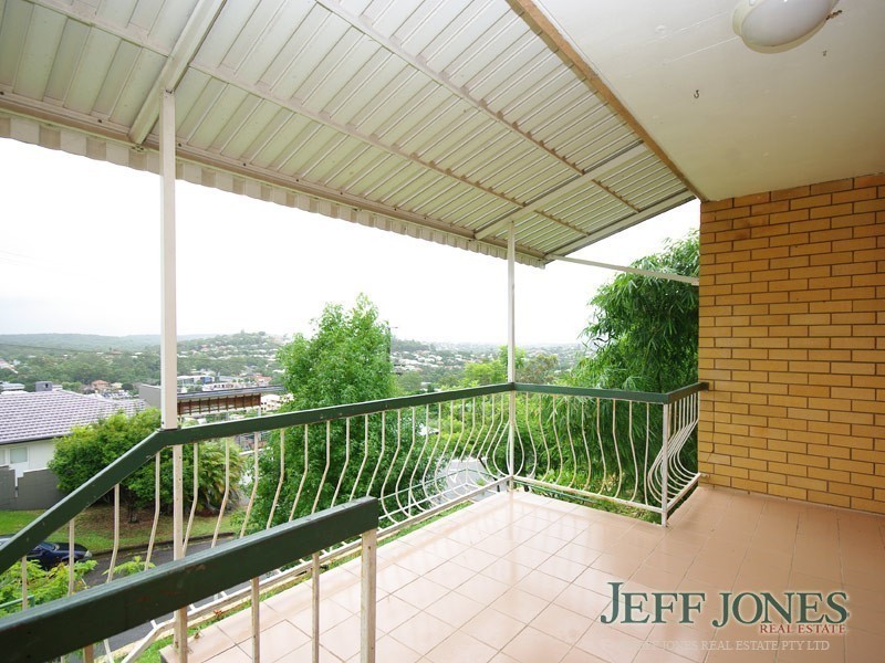 1/50 Crest Street, Mount Gravatt East QLD 4122