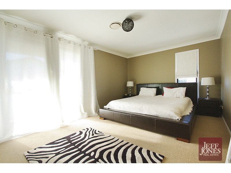 1/4 Emsworth Street, Wynnum QLD 4178